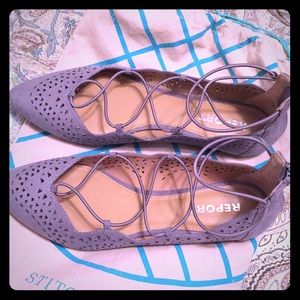 Report Gray Flats
